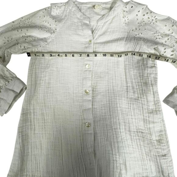 Nicole Miller White   3/4 Sleeve Artelier Embroidered Eyelet Button up Blouse M - Picture 8 of 14